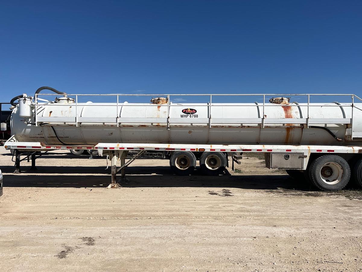 Used 2010 Galyean Vac Tank Trailer