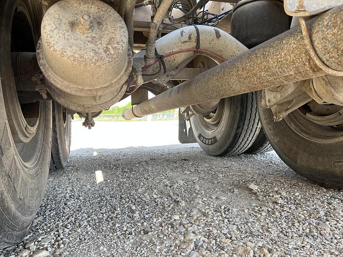 Used 2013 Heil Pneumatic