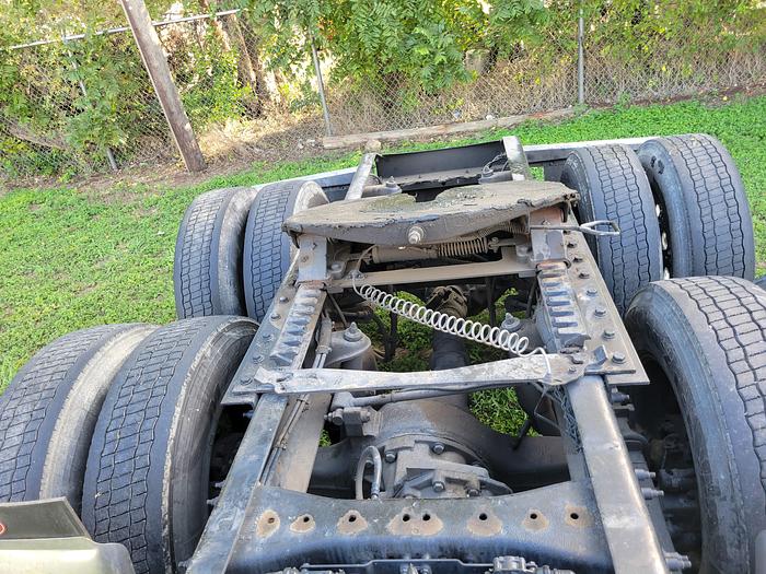 Used 2023 Peterbilt 389