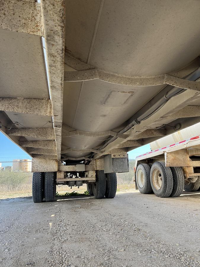 Used 2011 Dragon Vac Tank Trailers