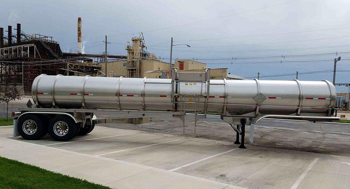 2024 Polar Exterior Ring Chemical Tanks