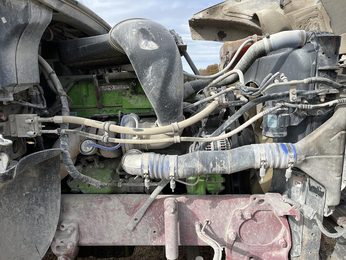 Used 2011 Freightliner Coronado 122SD Day Cab