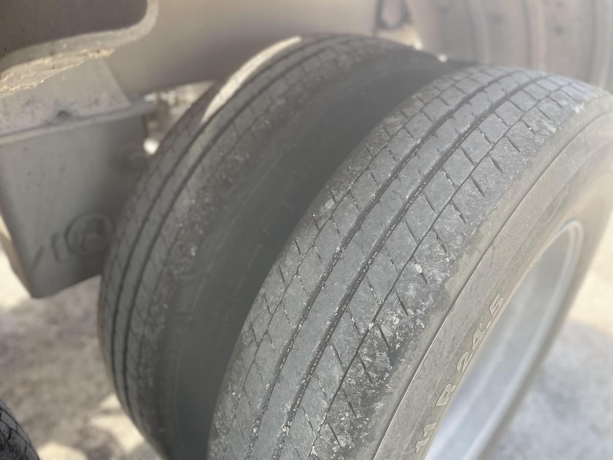 Used 2015 Vantage Pneumatic