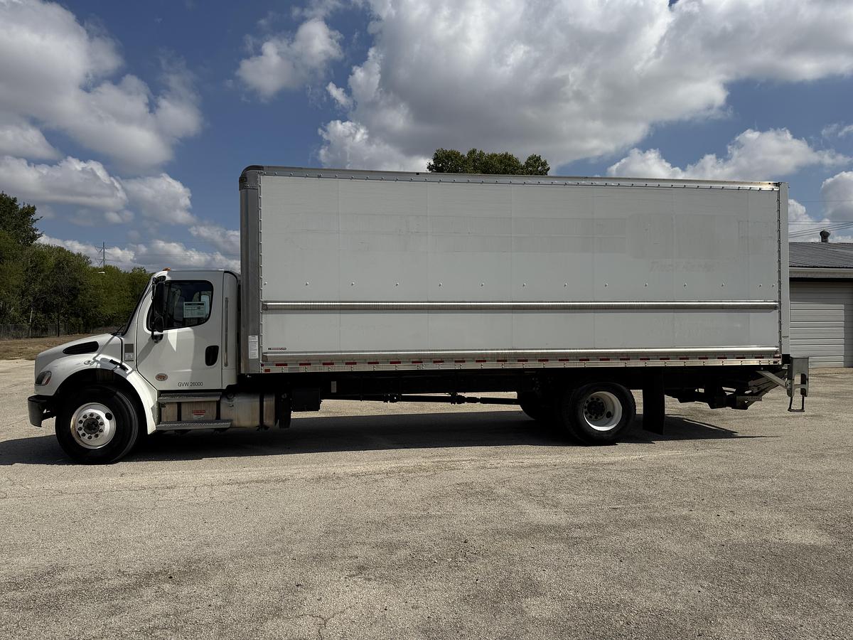 Used 2021 Freightliner M2 106
