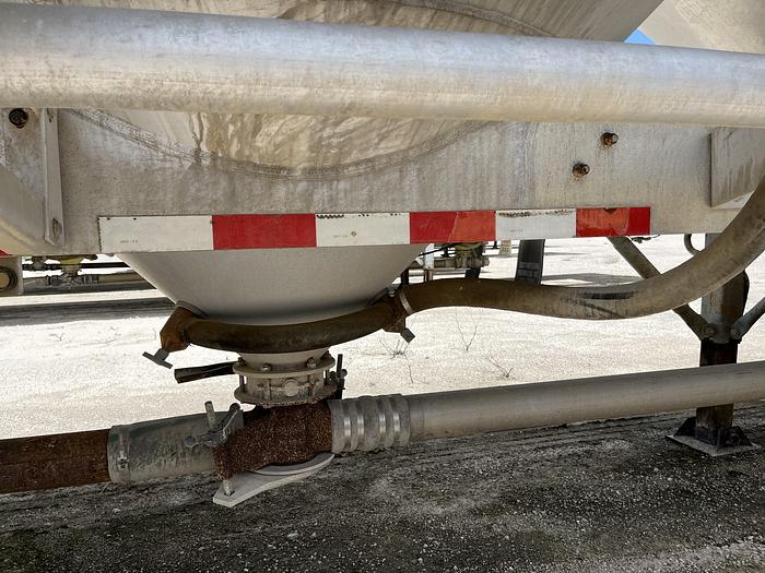 Used 2006 Heil 1000 cu.ft.