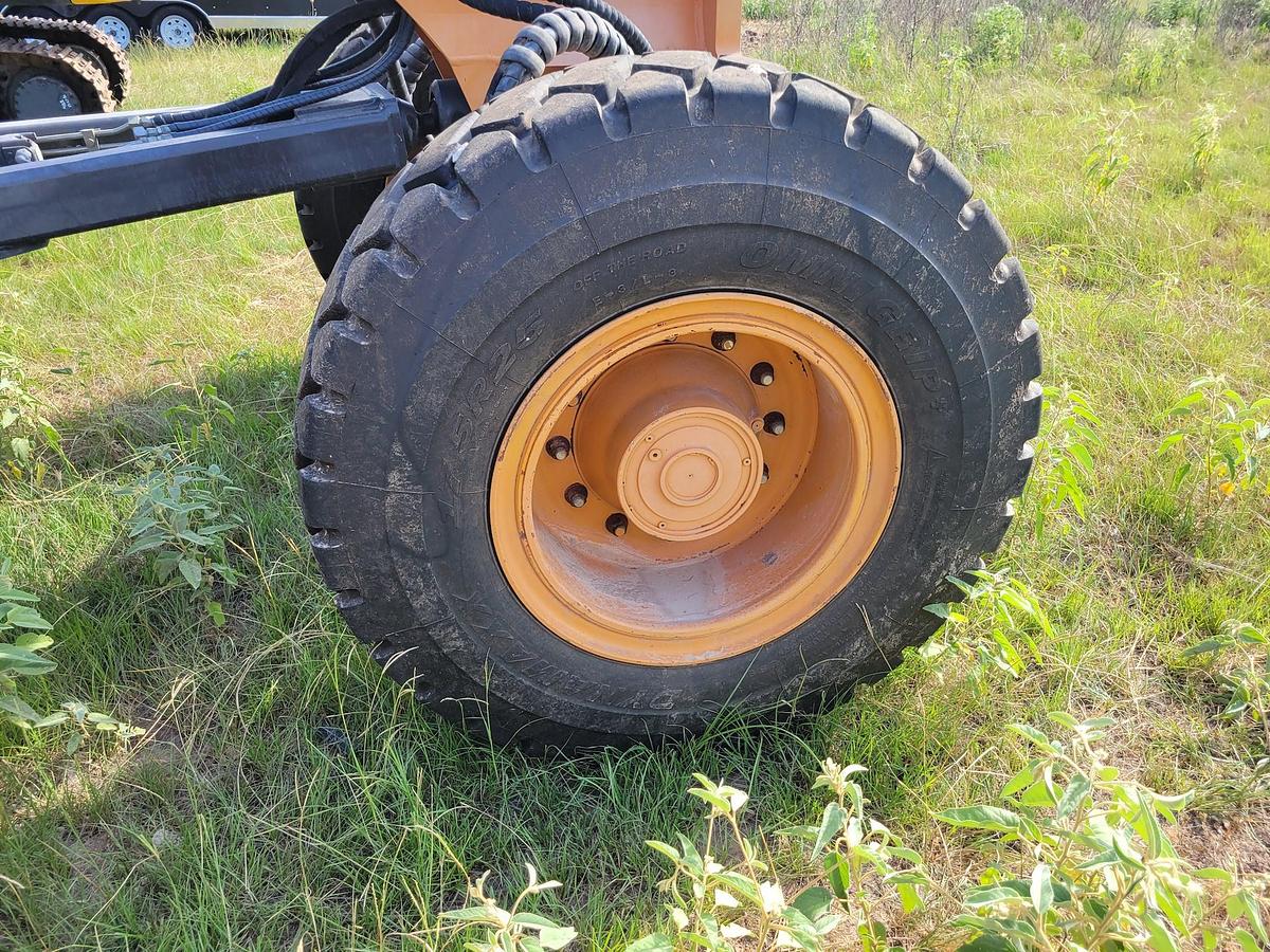 Used 2015 Case 885B AWD Grader