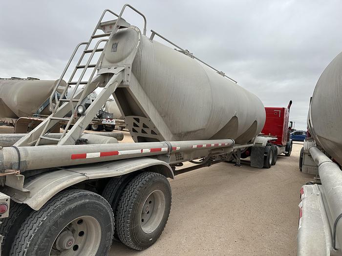 Used 2008 Trail King Pneumatic