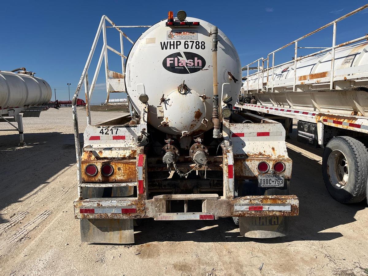 Used 2011 Dragon Vac Tank Trailers