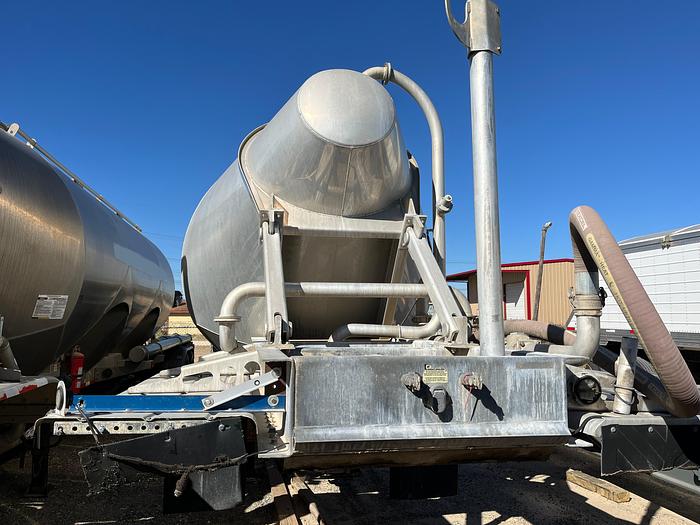Used 2012 Vantage Pneumatic