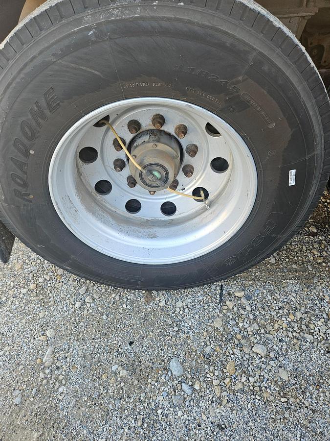 Used 2015 Heil Pneumatic Trailer