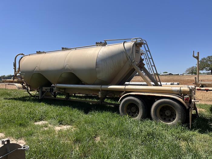 Used 2011 Heil Pneumatics