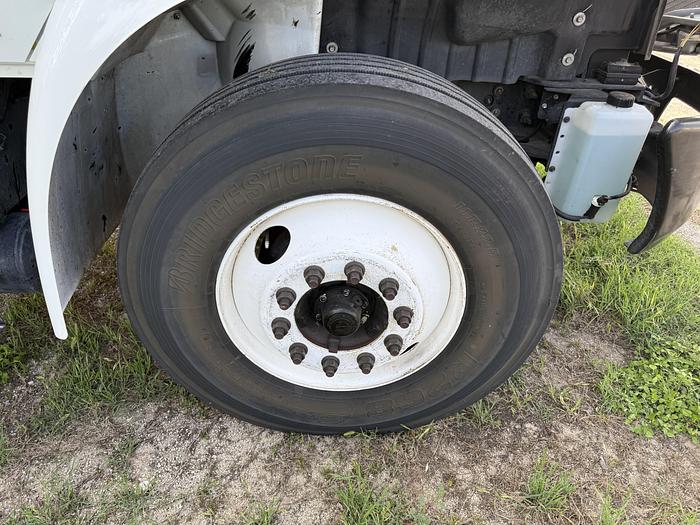 Used 2019 International 4300