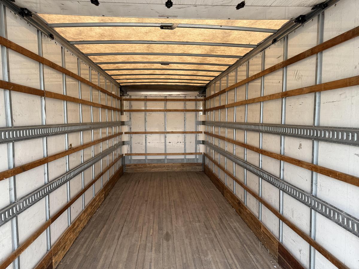 Used 2021 Freightliner M2 106