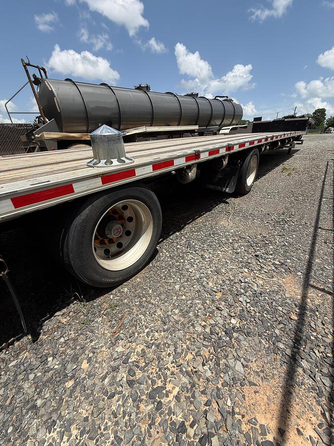 Used 2022 Fontaine Step Deck