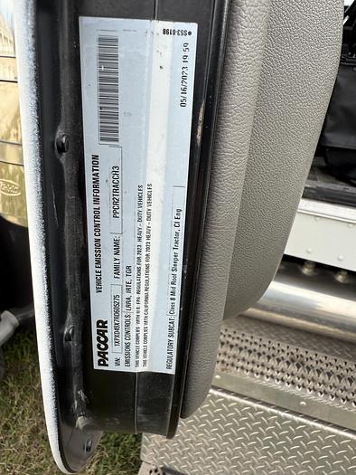 Used 2024 Peterbilt 389