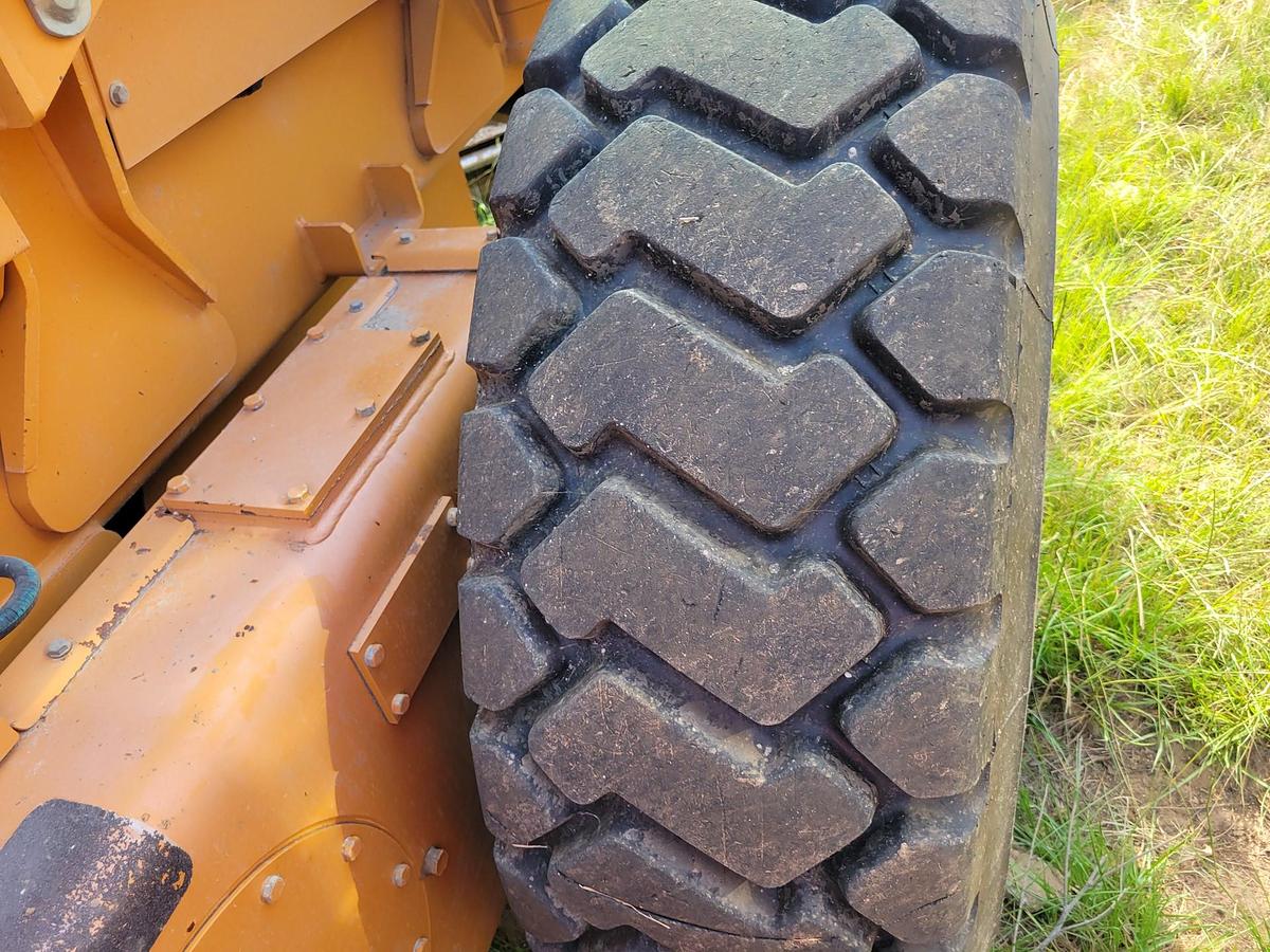 Used 2015 Case 885B AWD Grader