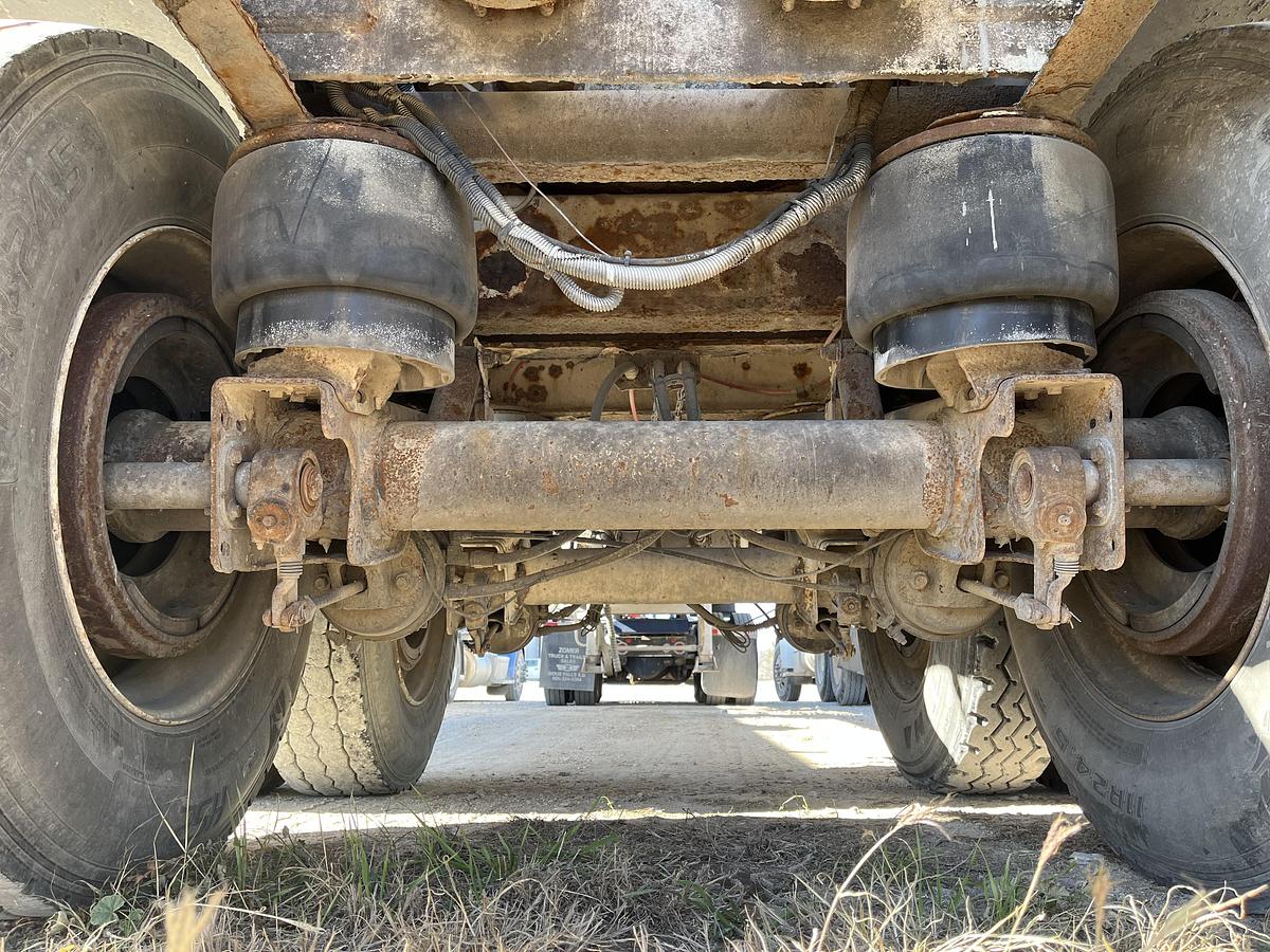 Used 2016 Troxell Vac Tank Trailer