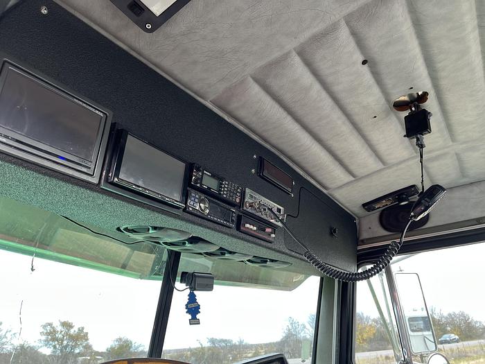 Used 1993 Peterbilt 379 Day Cab