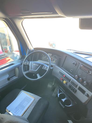 Used 2021 Freightliner PT126