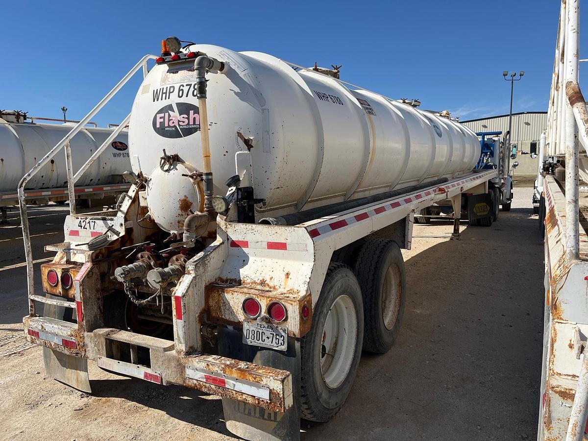 Used 2011 Dragon Vac Tank Trailers