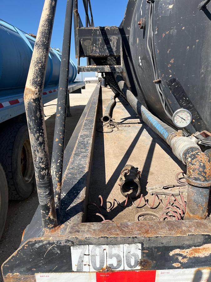 Used 2009 Galyean Vac Tank Trailer