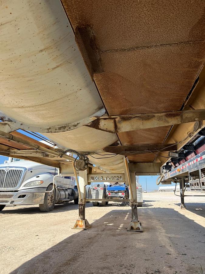 Used 2010 Galyean Vac Tank Trailer