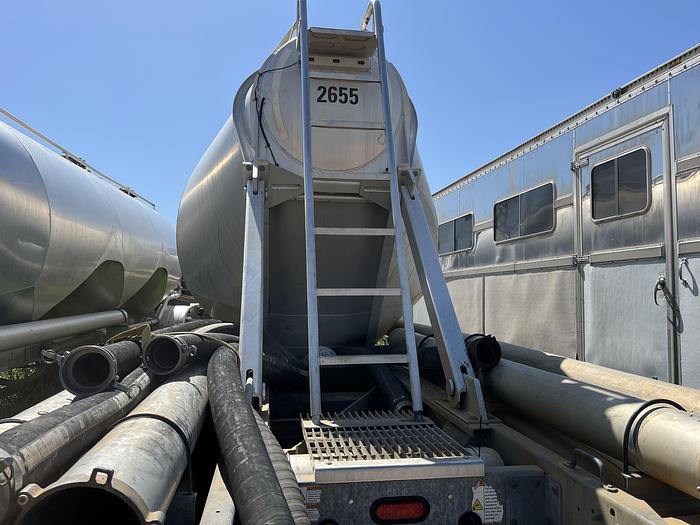 Used 2015 Heil Pneumatics