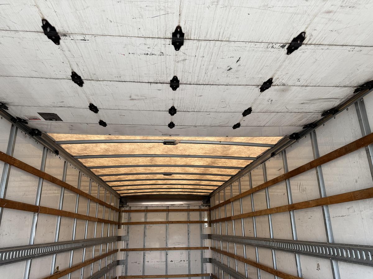 Used 2021 Freightliner M2 106