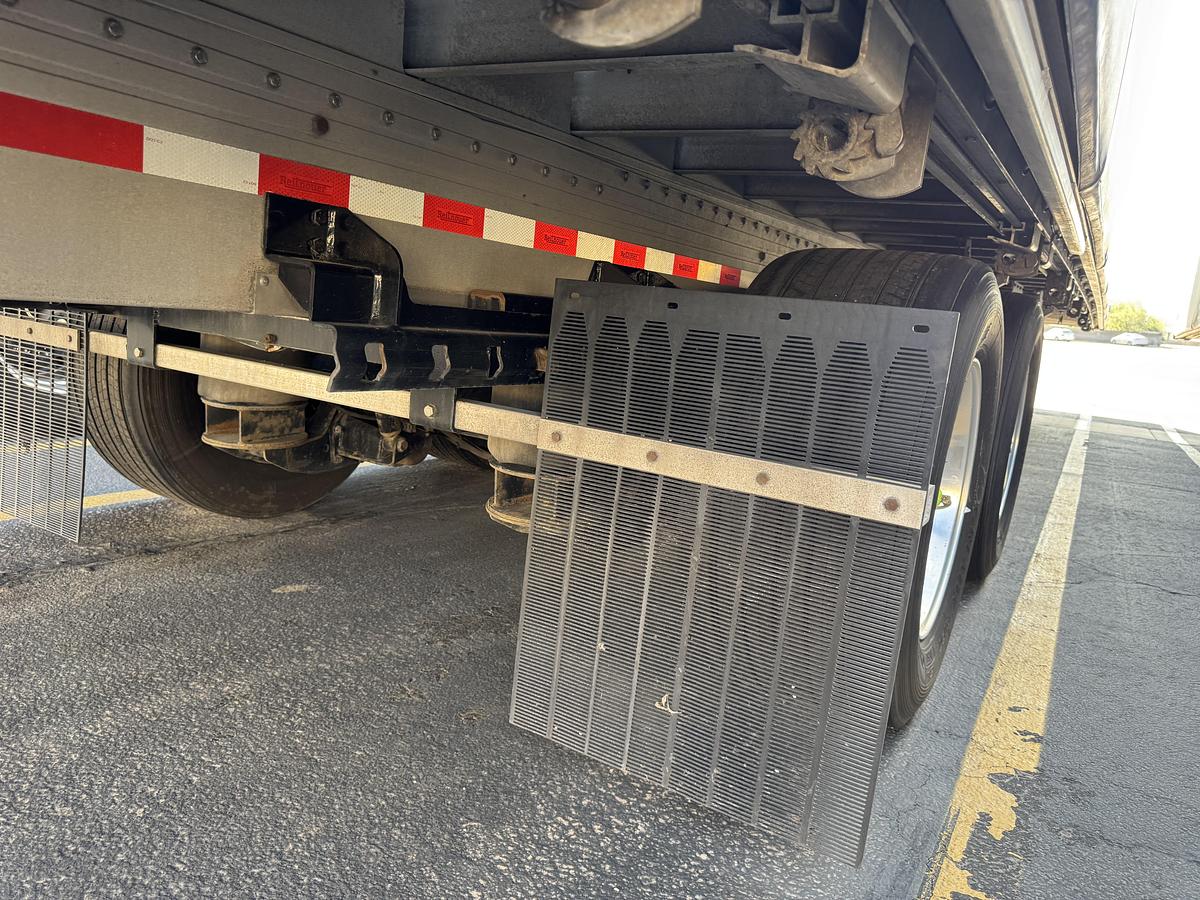 Used 2018- 50' Reitnouer Max Lite All Aluminum W/Rolling Tarp System & Front Lift Axle