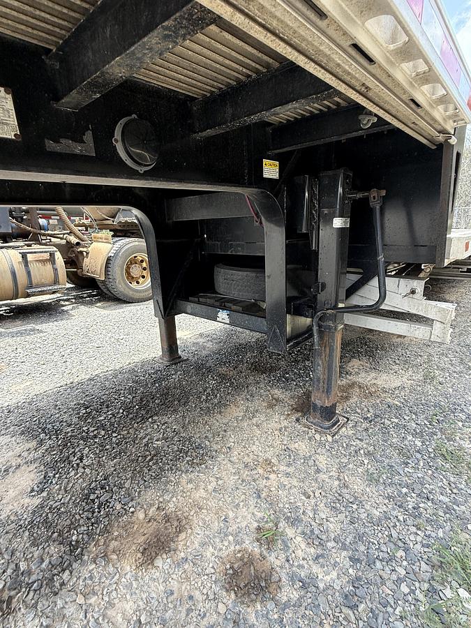 Used 2022 Fontaine Step Deck