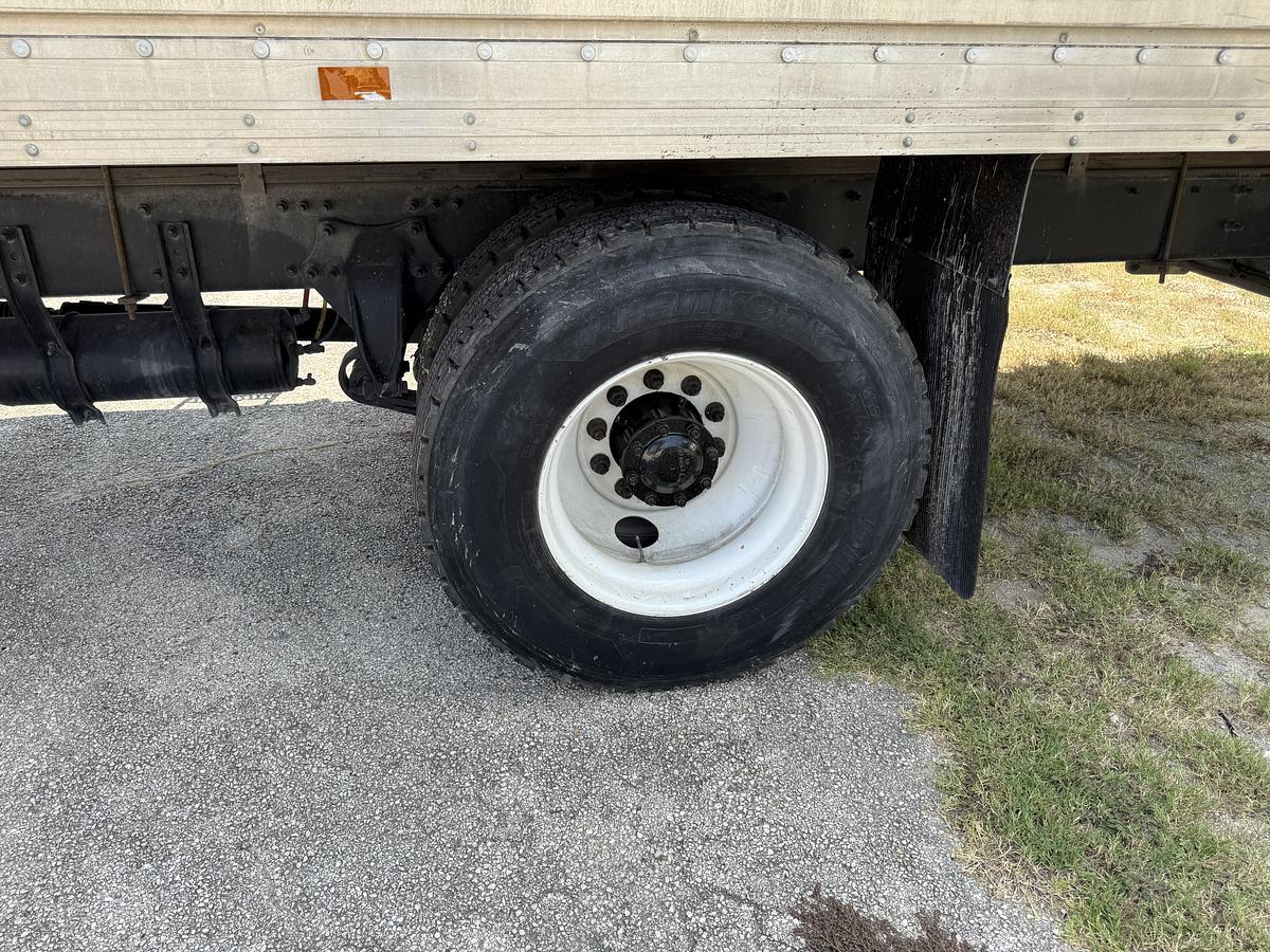 Used 2020 Freightliner M2 106