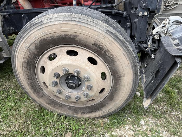 Used 2024 Peterbilt 389