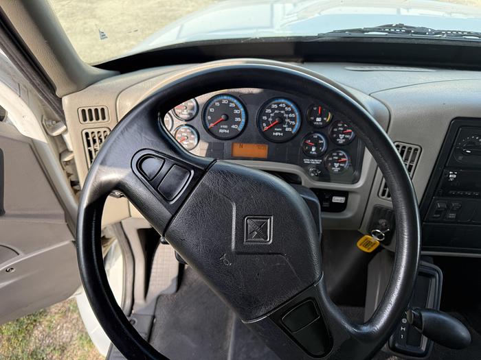 Used 2019 International 4300