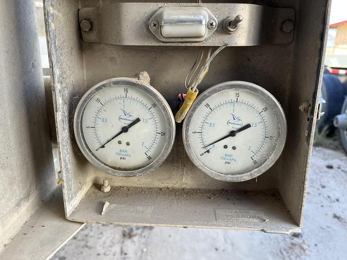 Used 2012 Vantage Pneumatic