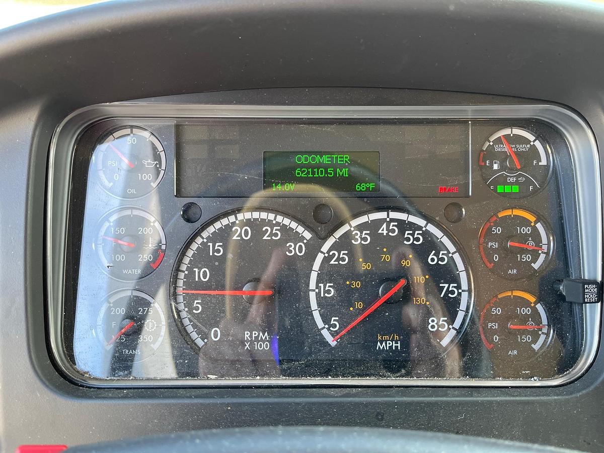 Used 2023 Freightliner M2 106 Box Truck