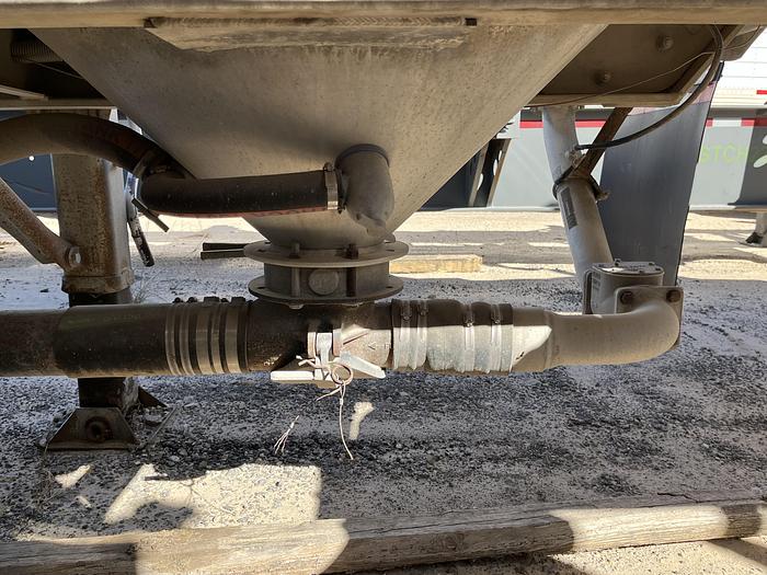 Used 2012 Vantage Pneumatic