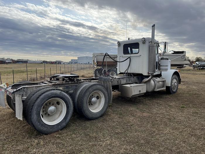 Used 1989 Peterbilt 378 Day Cab