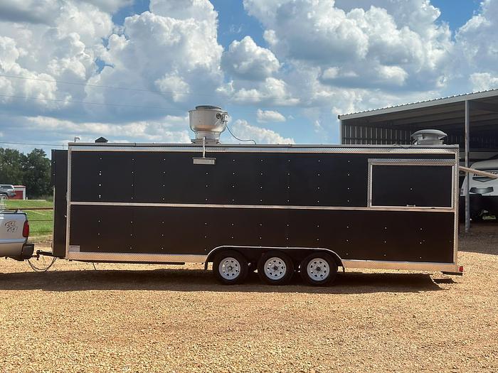 Used 2020 Margo Concession Trailer