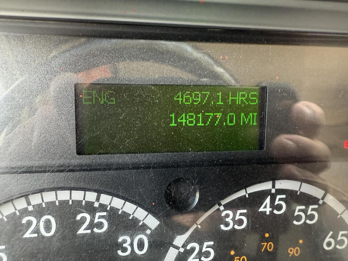 Used 2021 Freightliner M2 106