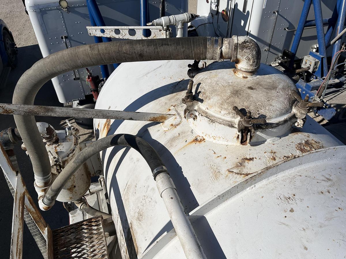 Used 2016 Troxell Vac Tank Trailer