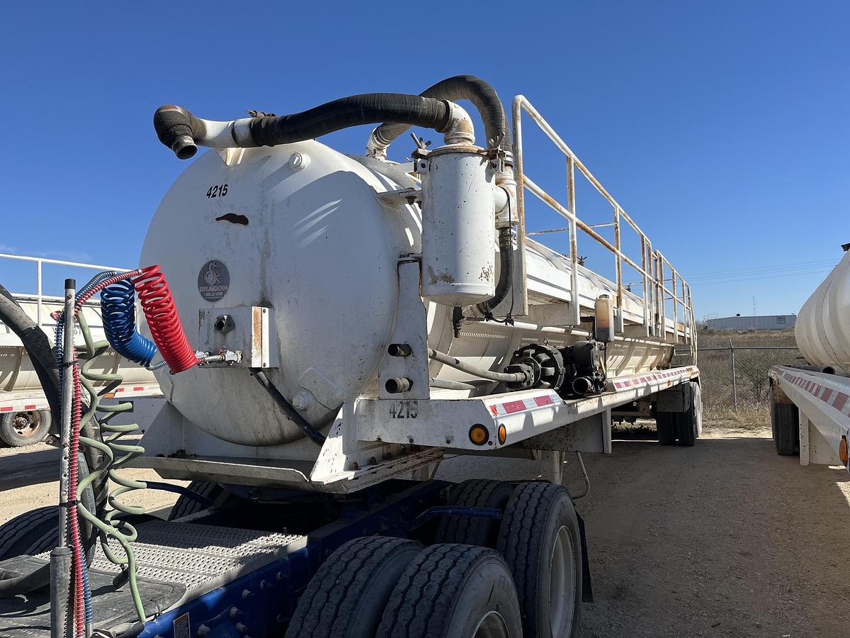 Used 2011 Dragon Vac Tank Trailers