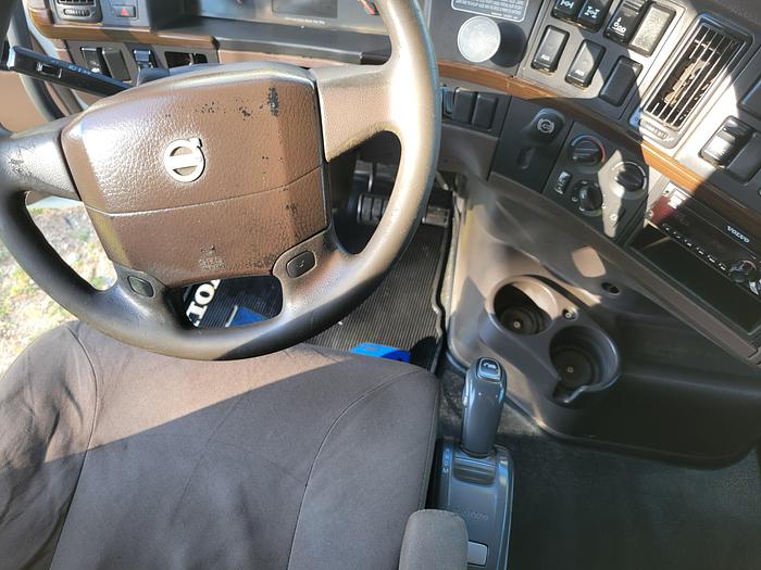 Used 2015 VOLVO VDH