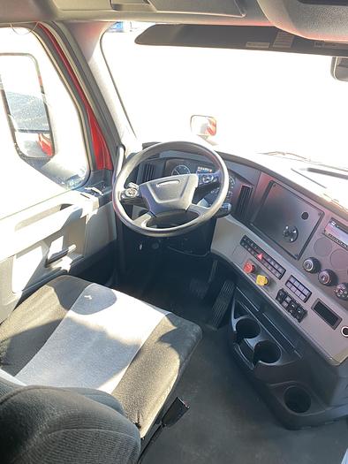 Used 2021 Freightliner PT126
