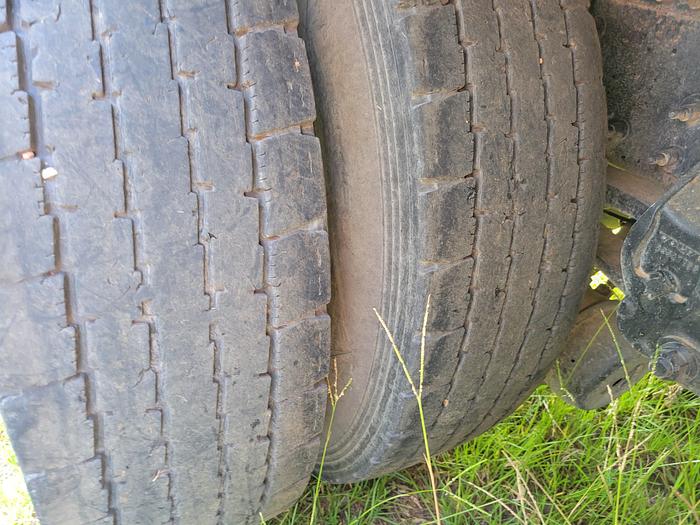 Used 2008 VOLVO Dump Truck