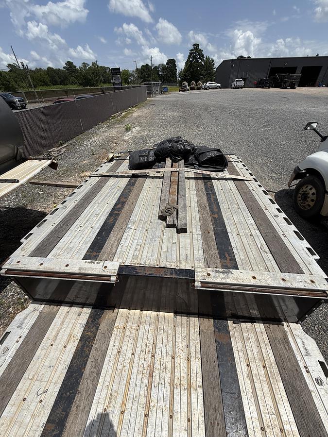 Used 2022 Fontaine Step Deck