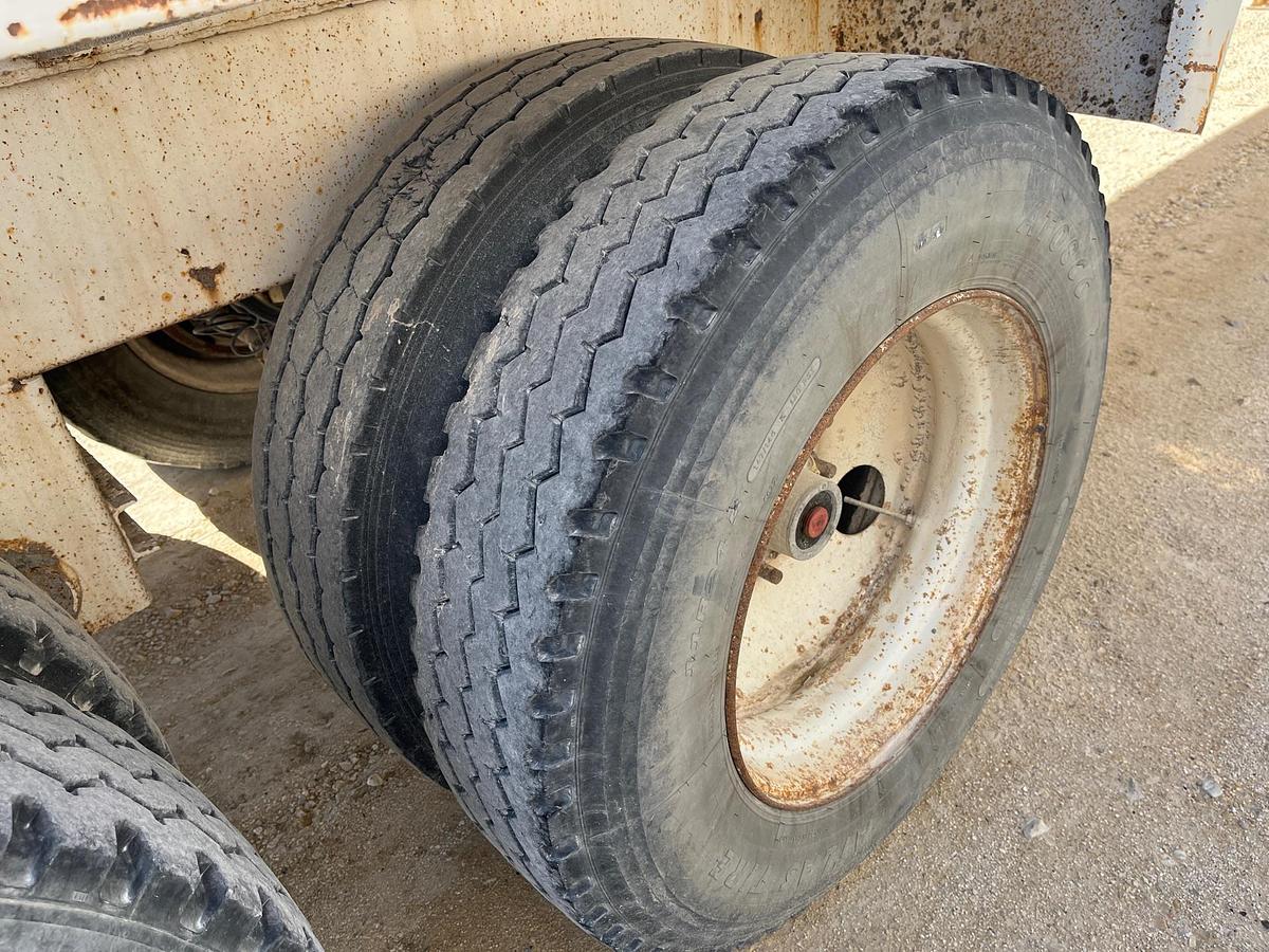 Used 2011 Dragon Vac Tank Trailers