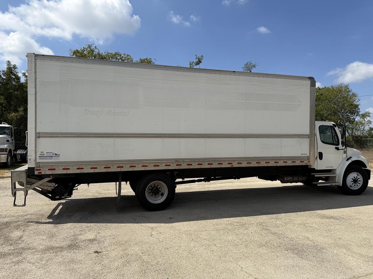 Used 2021 Freightliner M2 106