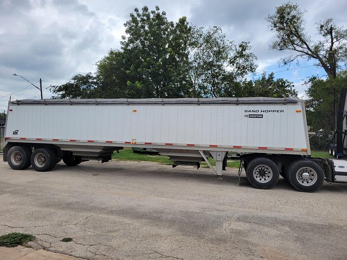 Used 2014 Timpte Super Hopper