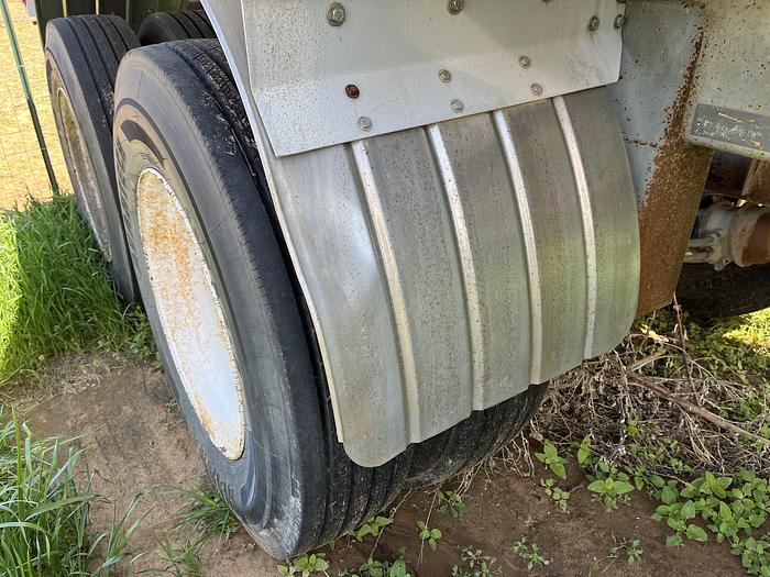 Used 2000 Polar Pneumatic Trailer