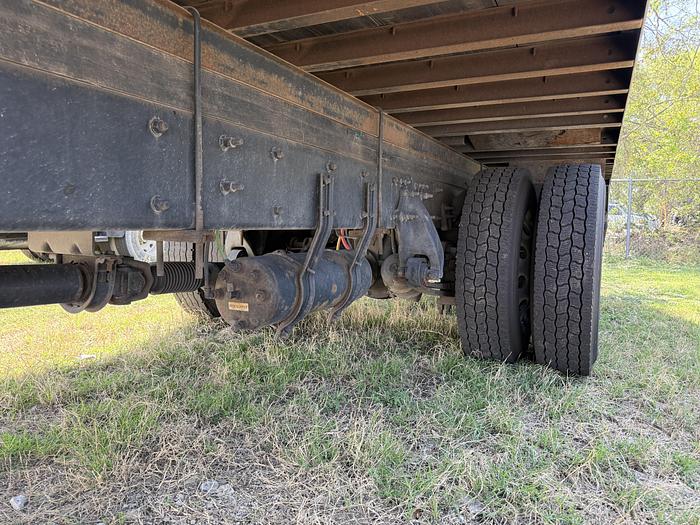 Used 2019 Freightliner 26' M2